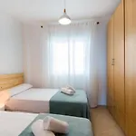 Privilege Of The Sea, 1st Line Carvajal Beach- 3rd Floor Daire *