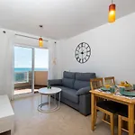 Privilege Of The Sea, 1st Line Carvajal Beach- 3rd Floor Daire *
